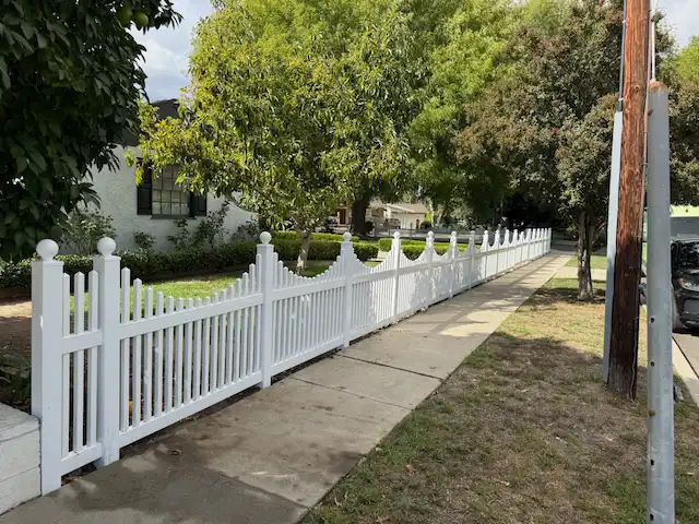 Vinyl Picket Fence